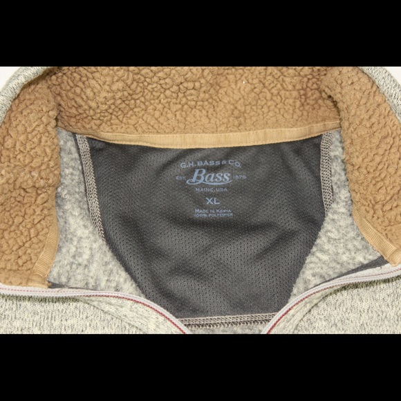 G.H.BASS.CO Men's XL Grey Pullover 1/2 zip Sweater - Picture 3 of 4